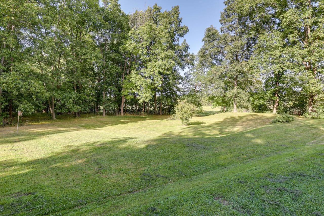 Charming Watkins Glen Home With Yard! Bagian luar foto
